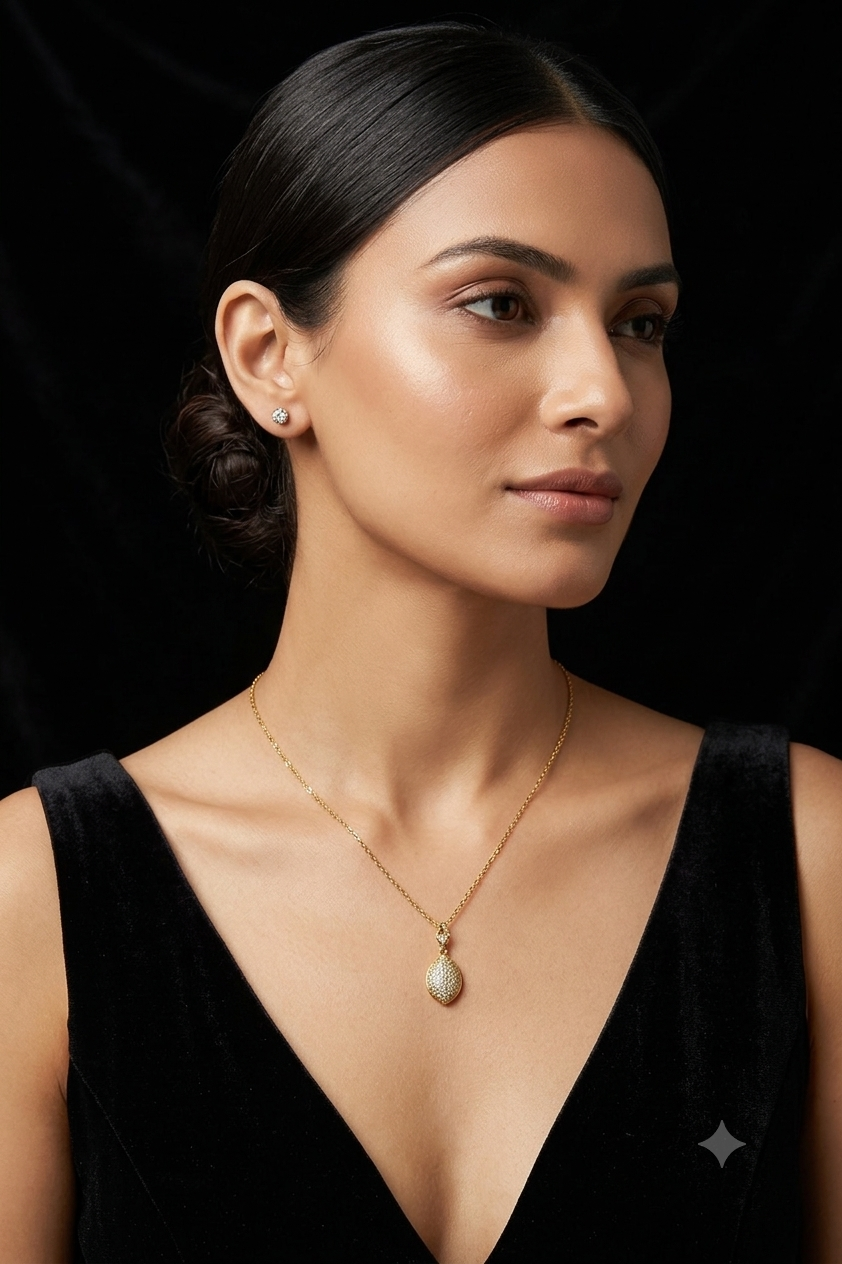 Premium Oval Golden Pendant Chain ✨
