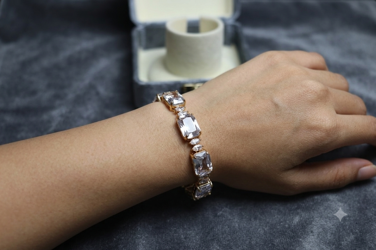 The Luminary Bracelet Captured Light, Timeless Grace💝