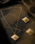 The Geometric Textured Gold Pendant Set🦋